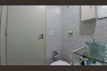 Apartamento à venda com 77m², 2 quartos e 1 vagaBanheiro