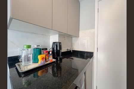 Apartamento à venda com 35m², 2 quartos e sem vaga Apartamento à venda com 35m², 2 quartos e sem vagaSala/Cozinha