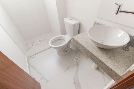 Apartamento para alugar com 40m², 2 quartos e 1 vaga Apartamento para alugar com 40m², 2 quartos e 1 vagaBanheiro