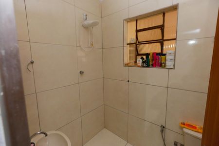 Casa à venda com 113m², 2 quartos e 1 vagaBanheiro