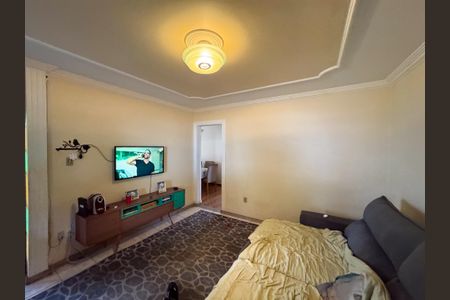 Casa à venda com 192m², 3 quartos e 2 vagas Casa à venda com 192m², 3 quartos e 2 vagasSala