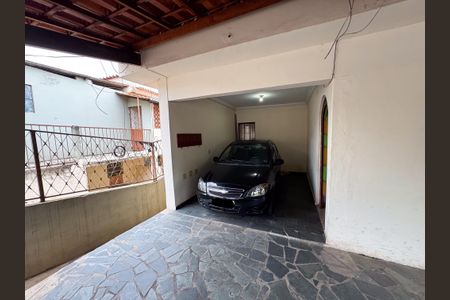 Casa à venda com 192m², 3 quartos e 2 vagas Casa à venda com 192m², 3 quartos e 2 vagasÁrea comum