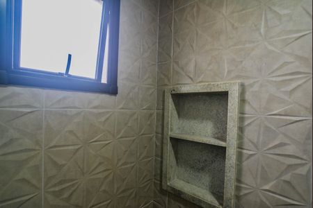 Casa à venda com 130m², 3 quartos e 2 vagas Casa à venda com 130m², 3 quartos e 2 vagasBanheiro da Suíte