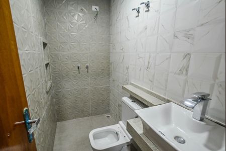 Casa à venda com 130m², 3 quartos e 2 vagas Casa à venda com 130m², 3 quartos e 2 vagasBanheiro Social