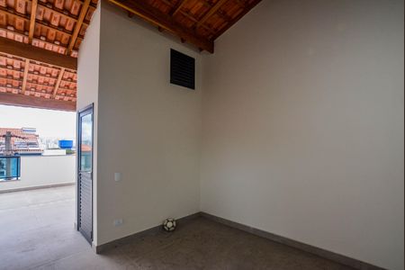 Casa à venda com 130m², 3 quartos e 2 vagas Casa à venda com 130m², 3 quartos e 2 vagasCobertura