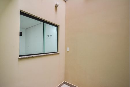 Casa à venda com 130m², 3 quartos e 2 vagas Casa à venda com 130m², 3 quartos e 2 vagasÁrea de Serviço