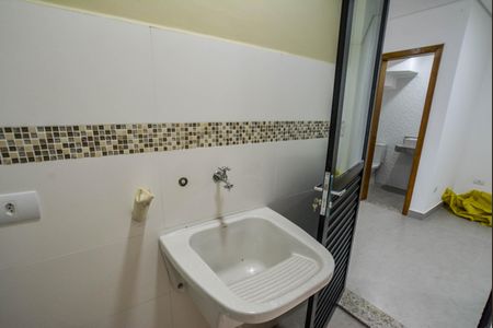 Casa à venda com 130m², 3 quartos e 2 vagas Casa à venda com 130m², 3 quartos e 2 vagasÁrea de Serviço