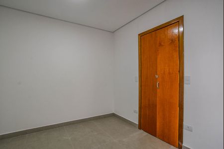 Casa à venda com 130m², 3 quartos e 2 vagas Casa à venda com 130m², 3 quartos e 2 vagas Suíte