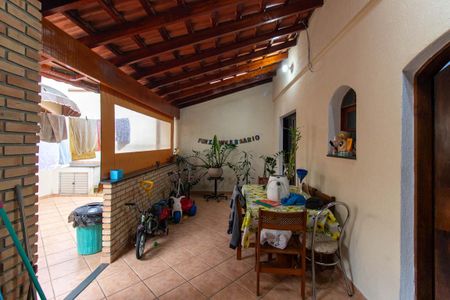 Casa à venda com 231m², 3 quartos e 4 vagasÁrea Gourmet