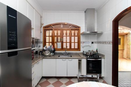 Casa à venda com 231m², 3 quartos e 4 vagasCozinha