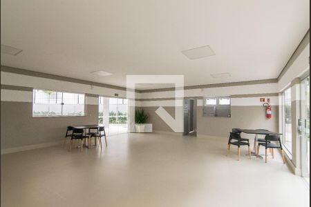 Apartamento à venda com 50m², 2 quartos e 1 vaga Apartamento à venda com 50m², 2 quartos e 1 vagaÁrea comum - Salão de festas