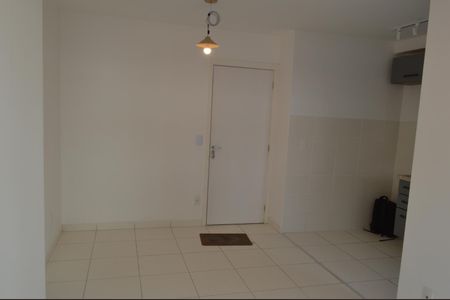 Apartamento à venda com 50m², 2 quartos e 1 vaga Apartamento à venda com 50m², 2 quartos e 1 vagaSala