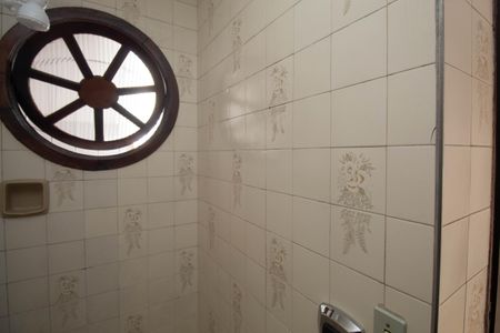 Casa para alugar com 73m², 2 quartos e 1 vaga Casa para alugar com 73m², 2 quartos e 1 vagaBanheiro 2