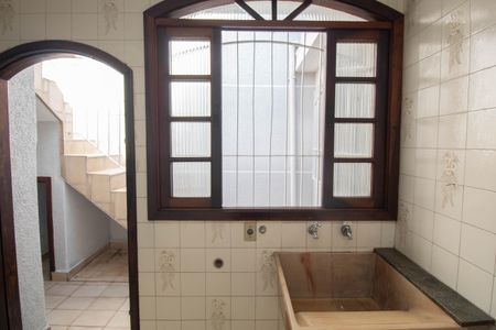 Casa para alugar com 73m², 2 quartos e 1 vaga Casa para alugar com 73m², 2 quartos e 1 vagaÁrea de Serviço