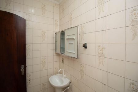 Casa para alugar com 73m², 2 quartos e 1 vaga Casa para alugar com 73m², 2 quartos e 1 vagaBanheiro 2