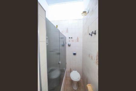 Casa para alugar com 73m², 2 quartos e 1 vaga Casa para alugar com 73m², 2 quartos e 1 vagaBanheiro 1