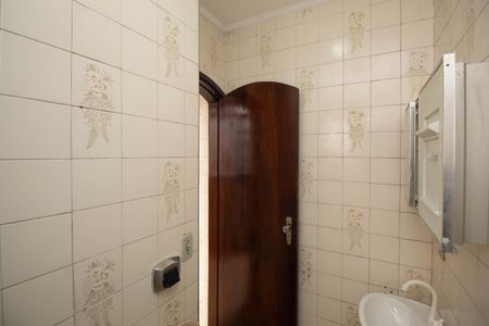 Casa para alugar com 73m², 2 quartos e 1 vaga Casa para alugar com 73m², 2 quartos e 1 vagaBanheiro 2