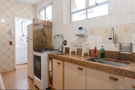 Apartamento à venda com 106m², 2 quartos e sem vagaCozinha