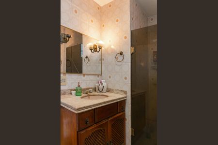 Apartamento à venda com 106m², 2 quartos e sem vagaBanheiro