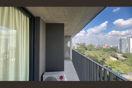 Apartamento para alugar com 42m², 1 quarto e 1 vaga Apartamento para alugar com 42m², 1 quarto e 1 vagaEscada