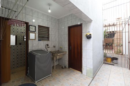 Casa à venda com 200m², 3 quartos e 2 vagasÁrea de Serviço