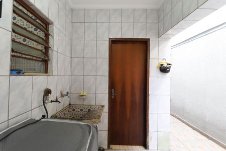 Casa à venda com 200m², 3 quartos e 2 vagasÁrea de Serviço