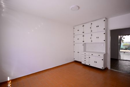 Casa à venda com 220m², 5 quartos e 4 vagasCozinha