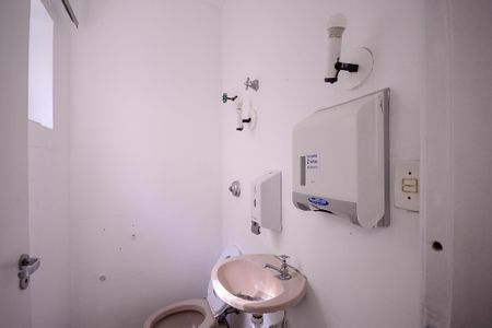 Casa à venda com 220m², 5 quartos e 4 vagasLavabo