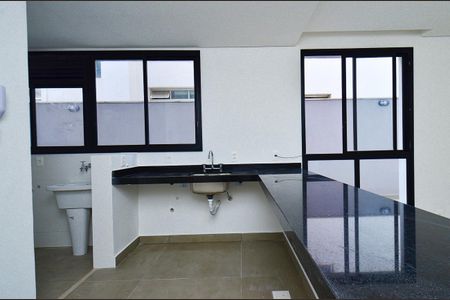 Apartamento à venda com 75m², 2 quartos e 2 vagasCozinha