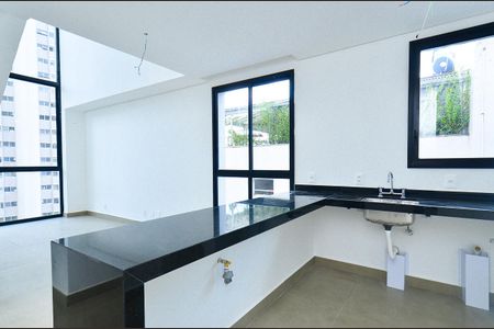 Apartamento à venda com 131m², 2 quartos e 3 vagasCozinha