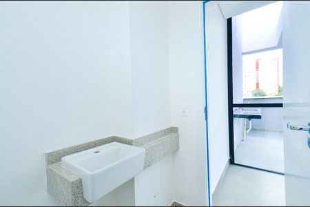 Apartamento à venda com 131m², 2 quartos e 3 vagasBanheiro de Serviço