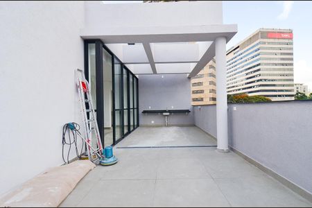 Apartamento à venda com 131m², 2 quartos e 3 vagasCobertura