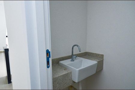 Apartamento à venda com 131m², 2 quartos e 3 vagasBanheiro Social