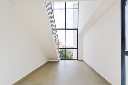 Apartamento à venda com 131m², 2 quartos e 3 vagasSala