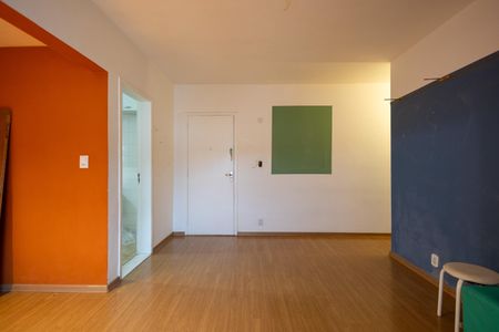 Apartamento à venda com 79m², 2 quartos e 1 vagaSala