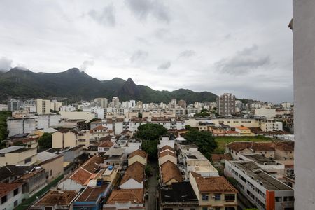 Apartamento à venda com 79m², 2 quartos e 1 vagaÁrea de Serviço VIsta