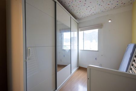 Apartamento à venda com 79m², 2 quartos e 1 vagaQuarto 2