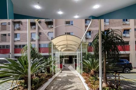 Apartamento à venda com 79m², 2 quartos e 1 vagaHall