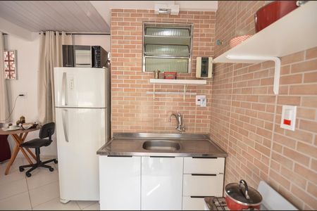 Studio para alugar com 22m², 1 quarto e sem vaga Studio para alugar com 22m², 1 quarto e sem vagaCozinha