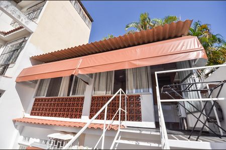 Studio para alugar com 22m², 1 quarto e sem vaga Studio para alugar com 22m², 1 quarto e sem vagaFachada