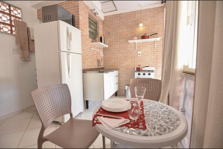 Studio para alugar com 22m², 1 quarto e sem vaga Studio para alugar com 22m², 1 quarto e sem vagaCozinha