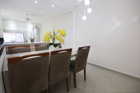 Apartamento à venda com 80m², 3 quartos e 2 vagasSala