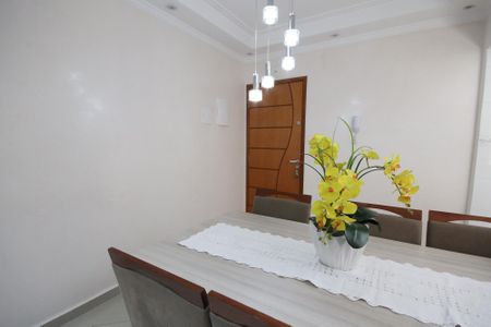 Apartamento à venda com 80m², 3 quartos e 2 vagasSala