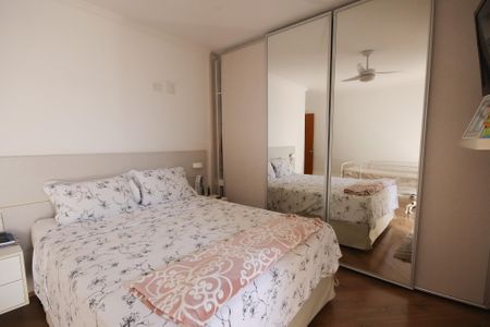 Apartamento à venda com 80m², 3 quartos e 2 vagasSuíte 