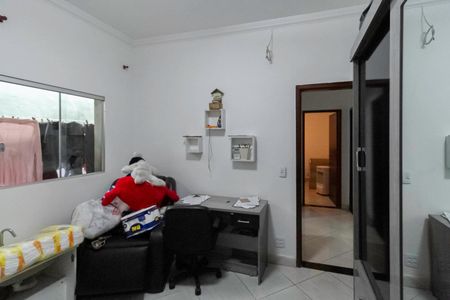 Casa à venda com 150m², 3 quartos e 2 vagas Casa à venda com 150m², 3 quartos e 2 vagasQuarto 2