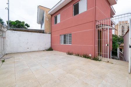 Casa à venda com 206m², 3 quartos e 4 vagas Casa à venda com 206m², 3 quartos e 4 vagasGaragem