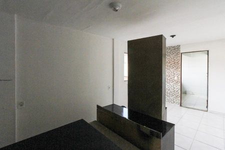 Casa para alugar com 65m², 1 quarto e sem vaga Casa para alugar com 65m², 1 quarto e sem vagaSala