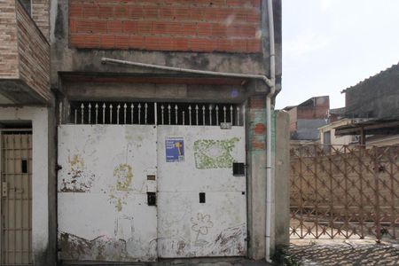 Casa para alugar com 65m², 1 quarto e sem vaga Casa para alugar com 65m², 1 quarto e sem vagaFachada