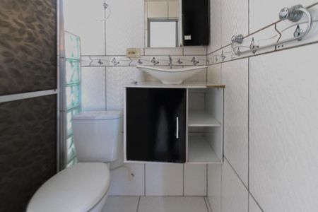 Casa para alugar com 65m², 1 quarto e sem vaga Casa para alugar com 65m², 1 quarto e sem vagaBanheiro