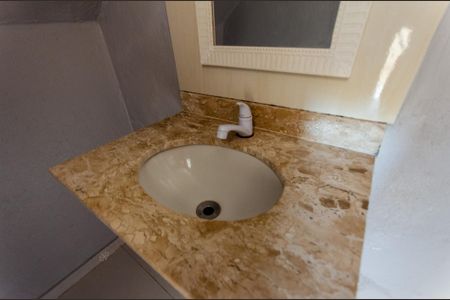 Casa de condomínio à venda com 100m², 2 quartos e 1 vaga Casa de condomínio à venda com 100m², 2 quartos e 1 vagaLavabo Sala